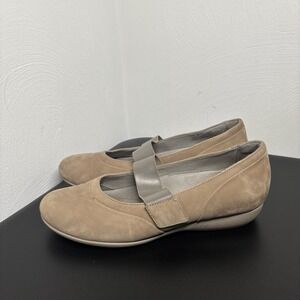 DANSKO Kendra Taupe Milled Nubuck Mary Jene Flats Women's Sz 39/8.5-9 4621158500